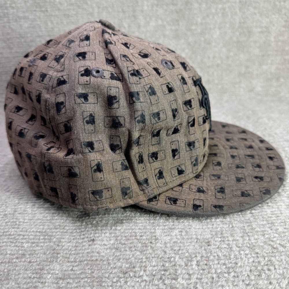 New York Mets New Era 59FIFTY Fitted Hat Mens 7 3/8 Brown MLB All Over Print - Picture 5 of 8